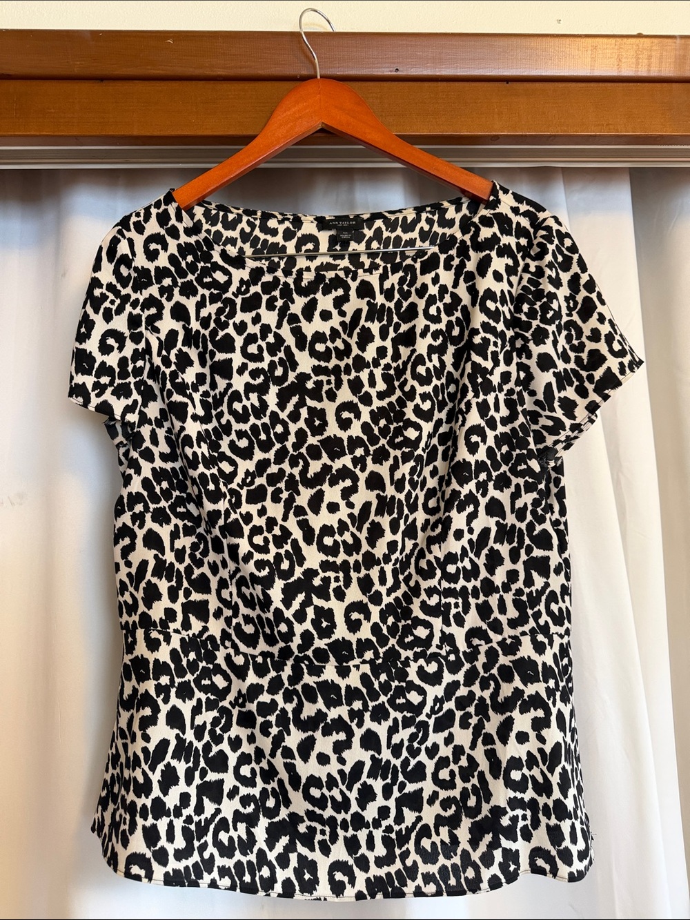 Black & White Leopard Print Short Sleeve Peplum Blouse